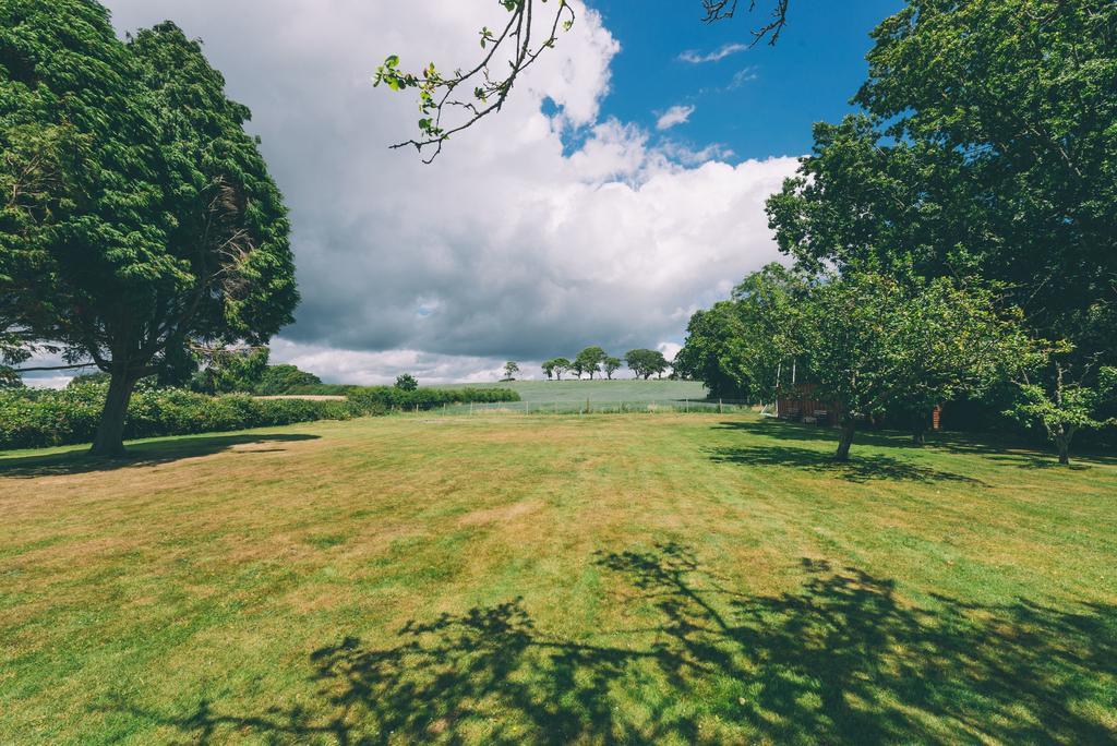 Leyland Country House Lymington Exterior photo